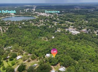 Meadowbrook Ln, Defuniak Springs, FL 32435