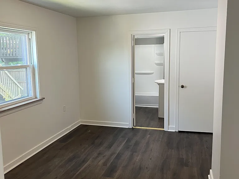 433 Harrison Ave #1 — Photo 4