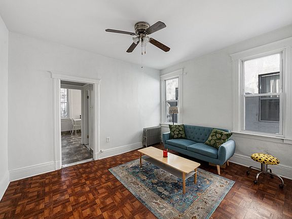 3rd image of 2426 41st St