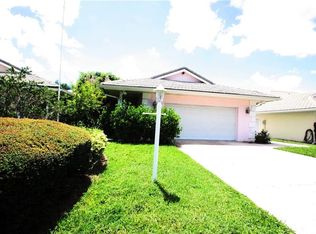 3832 SE Fairway W, Stuart, FL 34997