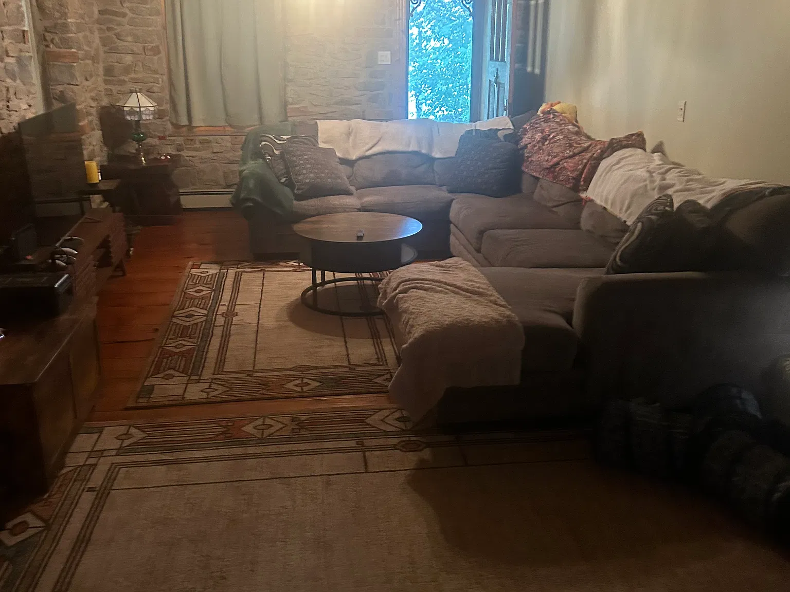 Charming 3 BR twin in suburban Emmaus — Photo 4