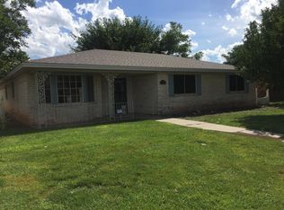 7301 Elmhurst Dr, Amarillo, TX 79121