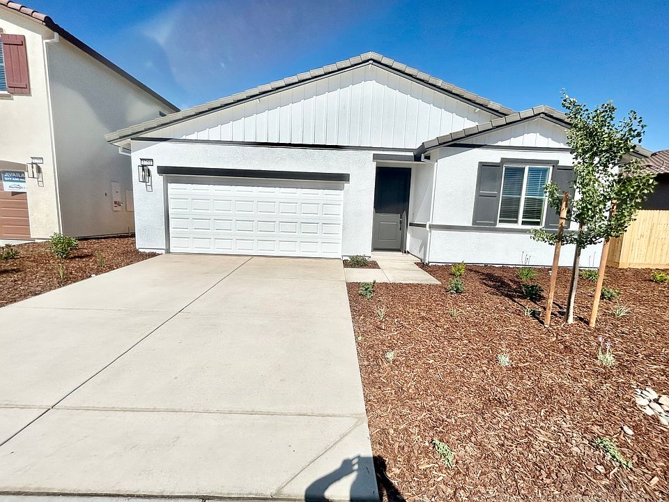 1st image of 1751 Eagle River Ave