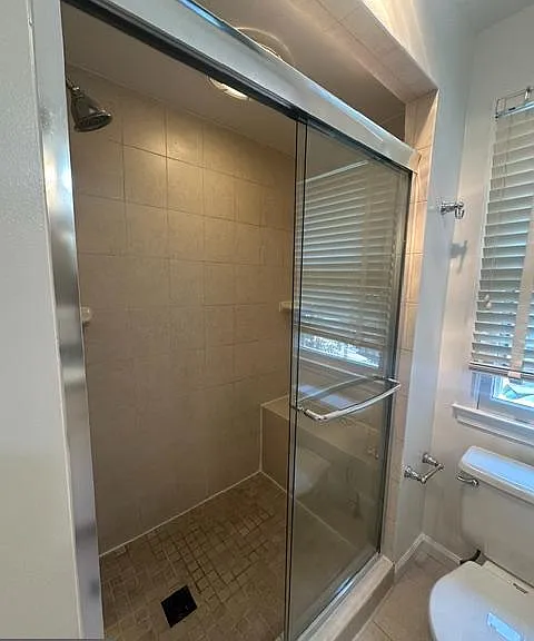 7412 Hallcrest Dr — Photo 13