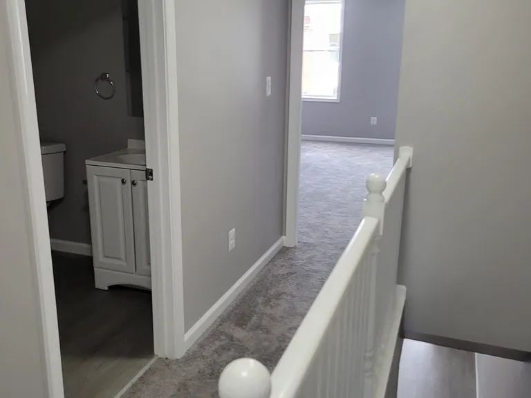 28 N Clinton St — Photo 11
