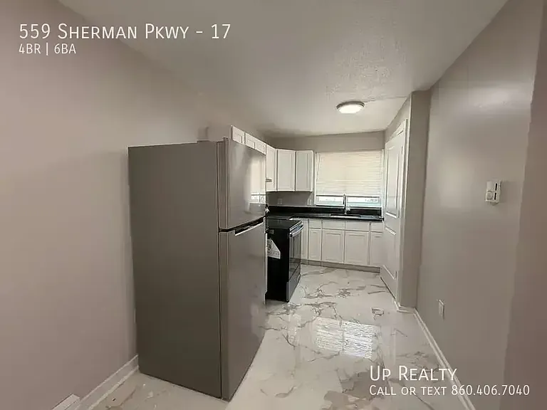 559 Sherman Pkwy #17 — Photo 7