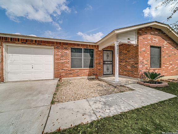 2nd image of 6007 Pleasant Meadows
