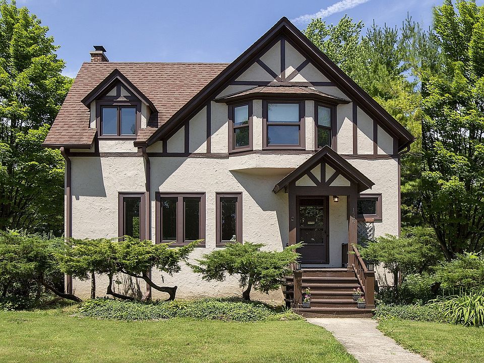 1st image of 1536 Lake Ave