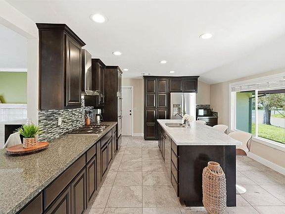 5th image of 1700 Rolling Hills Rd