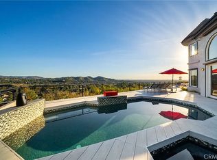 5506 E Crest De Ville Ave, Orange, CA 92867