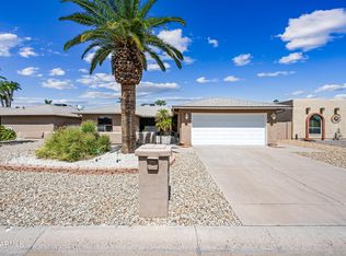 10118 E Navajo Pl, Sun Lakes, AZ 85248