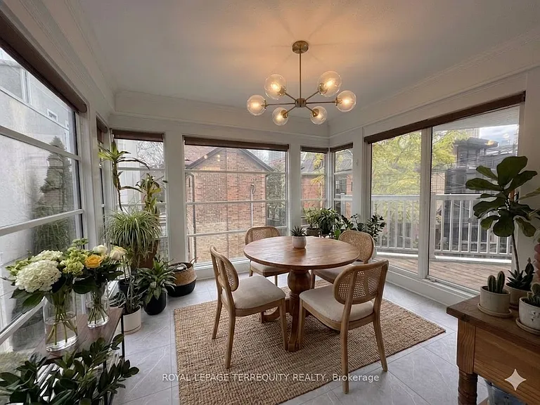 8 Webster Ave #2 — Photo 11