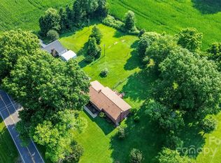 615 Bell Farm Rd, Statesville, NC 28625