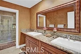 2440 Los Alisos Dr — Photo 7