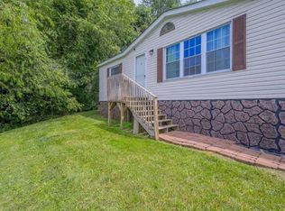 1228 Spring Valley Rd, Marion, VA 24354
