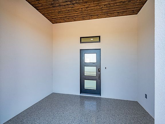 2nd image of 12218 S Fm 600