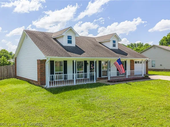 1603 Eastgate Cir, Greenwood, AR 72936