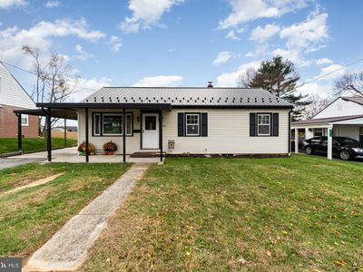 384 W Main St, Fayetteville, PA, 17222