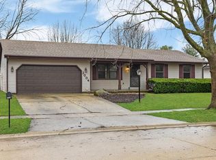 2004 Park Ridge Dr, Urbana, IL 61802