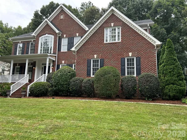4034 Nicole Eileen Ln, Charlotte, NC 28216
