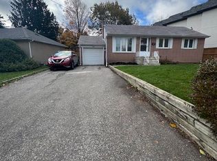 163 Newton Dr, Toronto, ON