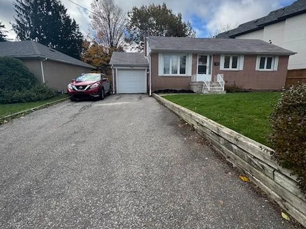 163 Newton Dr, Toronto, ON M2M 2N6