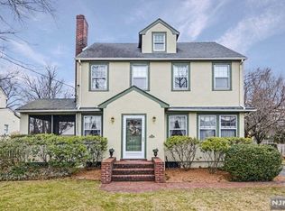 360 N Van Dien Ave, Ridgewood, NJ 07450