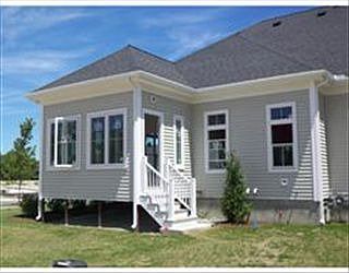 2nd image of 22 Winterberry Way