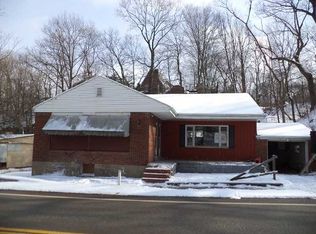 3350 Universal Rd, Pittsburgh, PA 15235