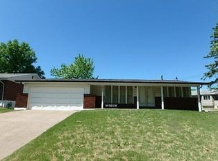 10629 Jesskamp Dr, Saint Louis, MO 63136