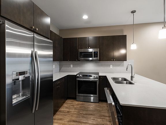 5th image of 2291 Caballo Ave Unit B