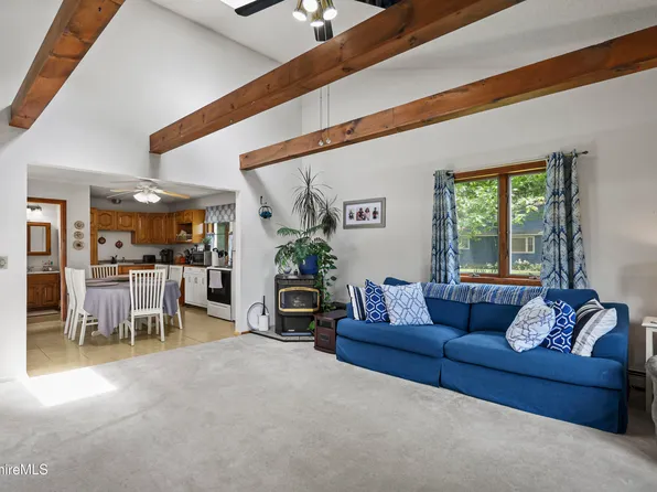 7 Grant St, Pittsfield, MA 01201