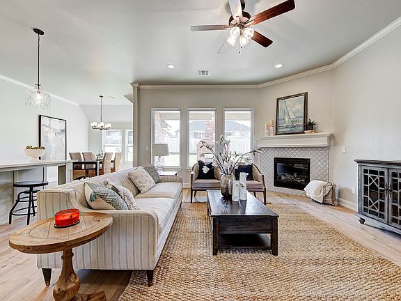Example of Staged Chatham floor plan - Features and Finishes may vary based on product availability