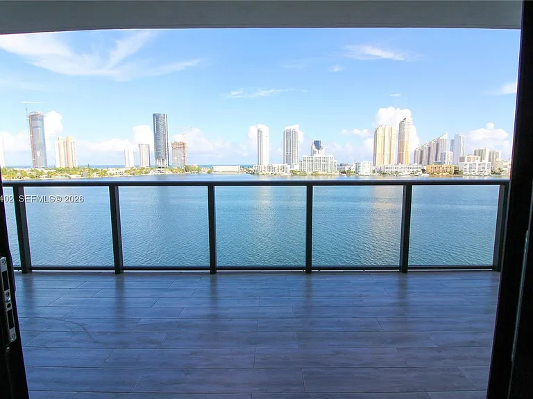 5000 Island Estates Dr #606 — Photo 1