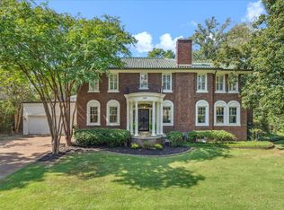 1 Belleair Dr, Memphis, TN 38104