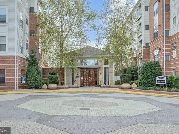 2791 Centerboro Dr APT 89, Vienna, VA 22181