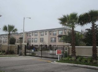 2504 Lexington Oak Dr, Brandon, FL 33511