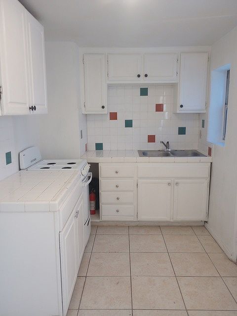 1st image of 346 Estancia Dr NW