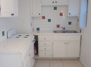 348 Estancia Dr NW, Albuquerque, NM 87105