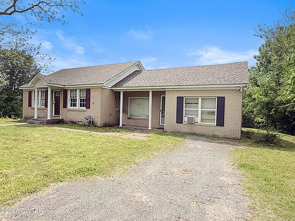3rd image of 2535 Edith Nankipoo Rd