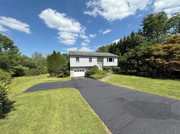 494 Brotzman Rd, Binghamton, NY 13901