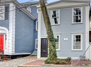 26 Thayer St, Providence, RI 02906