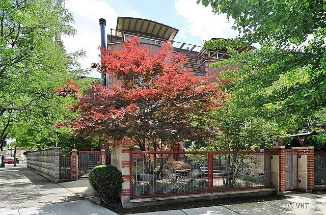1st image of 1401 W Berteau Ave APT G
