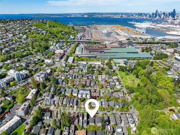 2827 SW Nevada Street, Seattle, WA 98126
