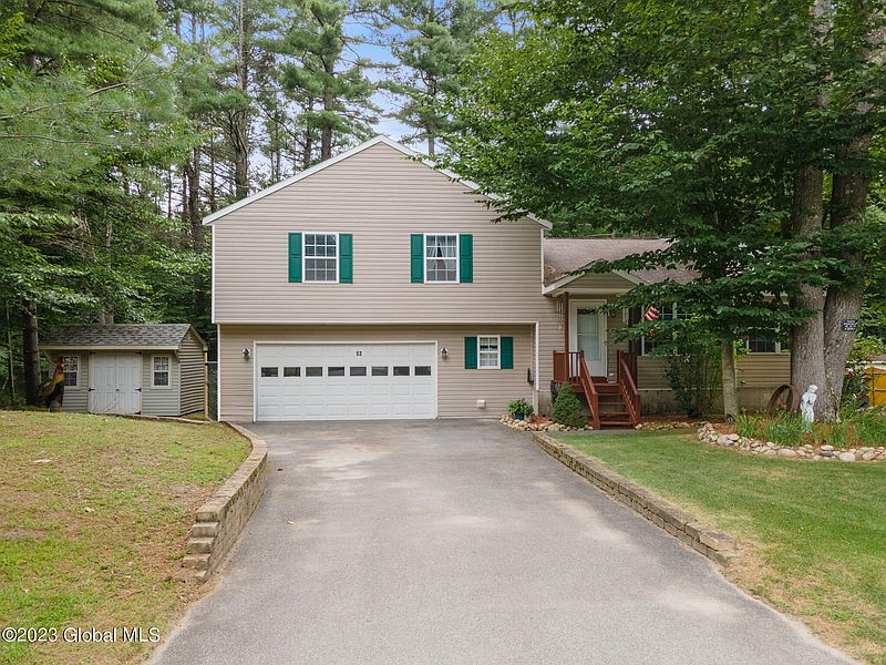 3rd image of 53 Locust Ridge Drive