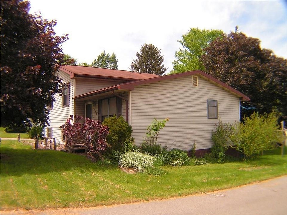 720 Water St Conneaut Lake PA Zillow