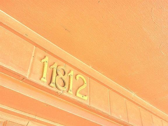 2nd image of 11812 Stonehedge Ln