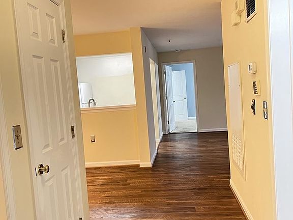 2nd image of 15309 Diamond Cove Ter APT L
