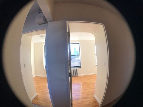 5th image of 45-05 21st St #4