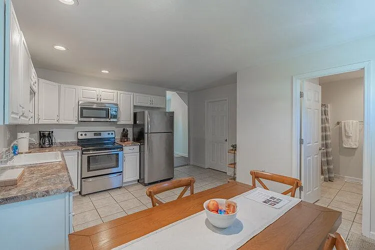 3814 S Landess St — Photo 14